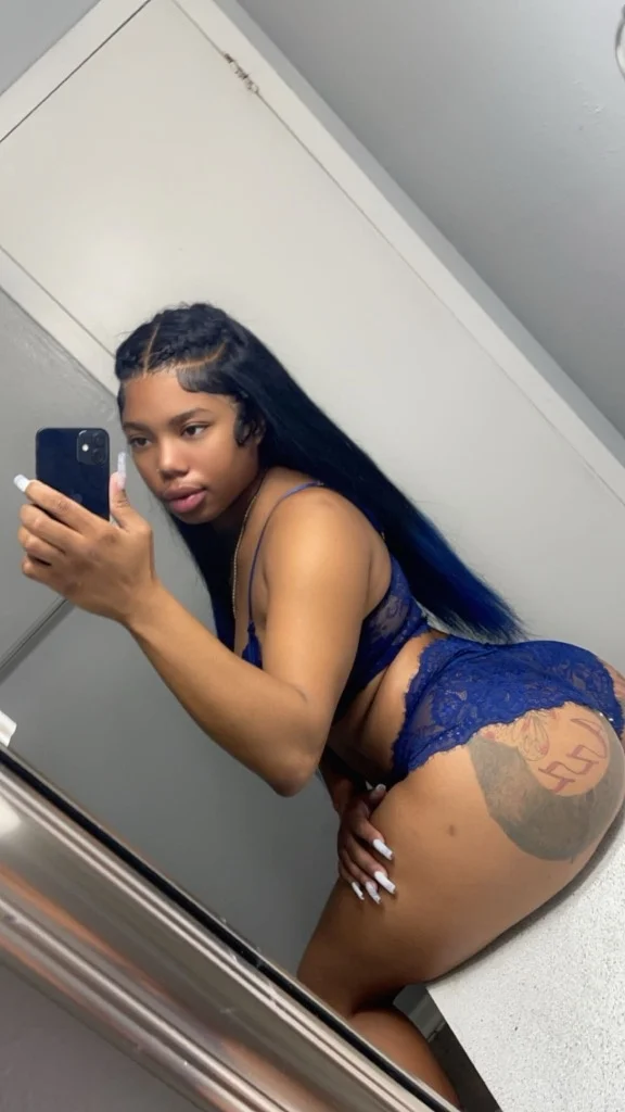 Hosting Near AIRPORT BACK IN TOWN INCALLS AND OUTCALLS AVAIL... in Philadelphia – Women Seeking Men photo 3