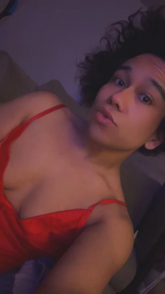 NORTHEAST I AM TRANS I AM TRANS THICK AND CURVY RICAN HAWAII... in Philadelphia – Women Seeking Men photo 3