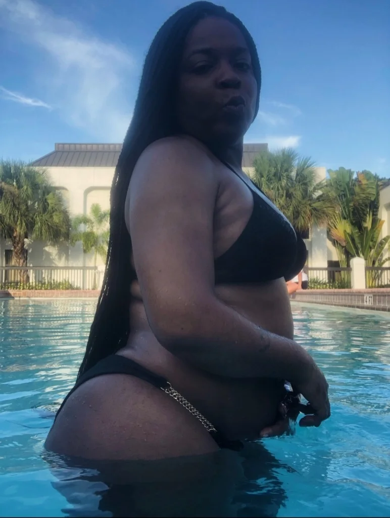 SHES A SLUT SHES A HOE SHES A FREAK in Philadelphia – Women Seeking Men photo 4