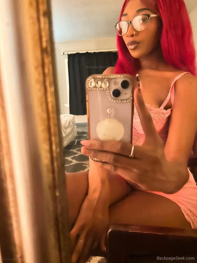 available now incalloutcall sexy petite wet fun girl message... in Philadelphia – Women Seeking Men photo 4