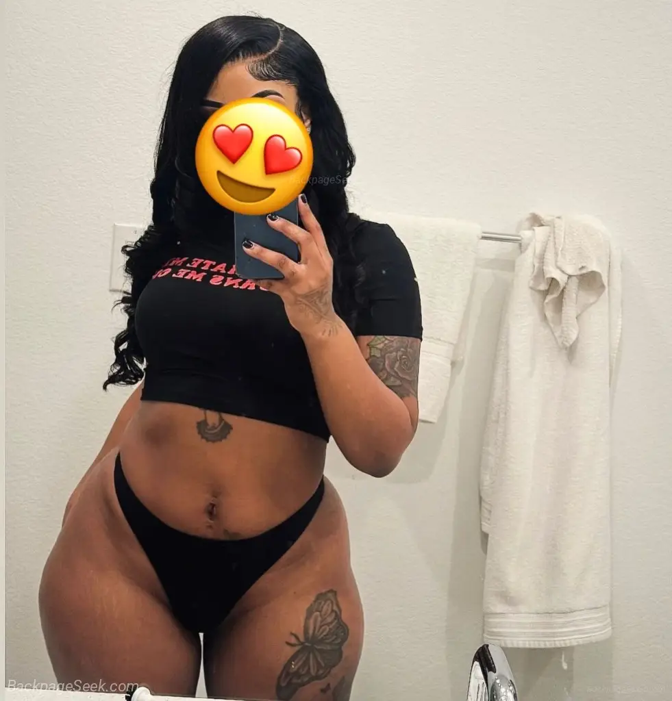 this bich gets your milk out with het mouth come and enjoy d... in Philadelphia – Women Seeking Men photo 2