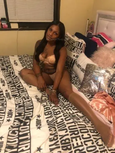 Taking New Regulars in Philadelphia – Women Seeking Men photo 2