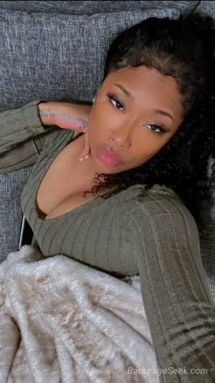 ***No Deposit & NO BARE ANYTHING*** The Blackaneese Squirter