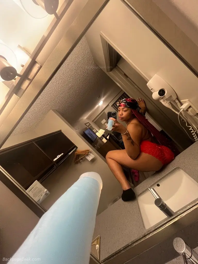 THICK ASS REDBONE COME HAVE FUN FACETIME MANDITORY NO BARE K... in Philadelphia – Women Seeking Men photo 3