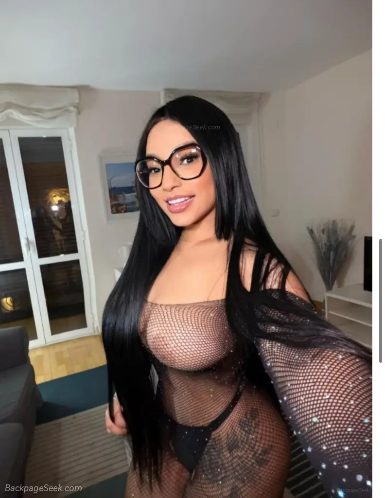 Soy Yuli tengo 25 aito Y Soy Una venezolana Preciosa Y Muy A... in Philadelphia – Women Seeking Men photo 4