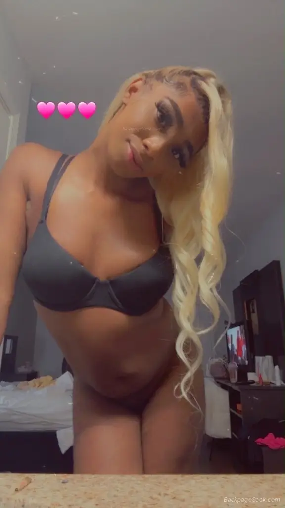 0 TOTAL VERSE A DIME in A DOZEN FINE SHI** LIFE SIZE BRATZDOLL 6 0