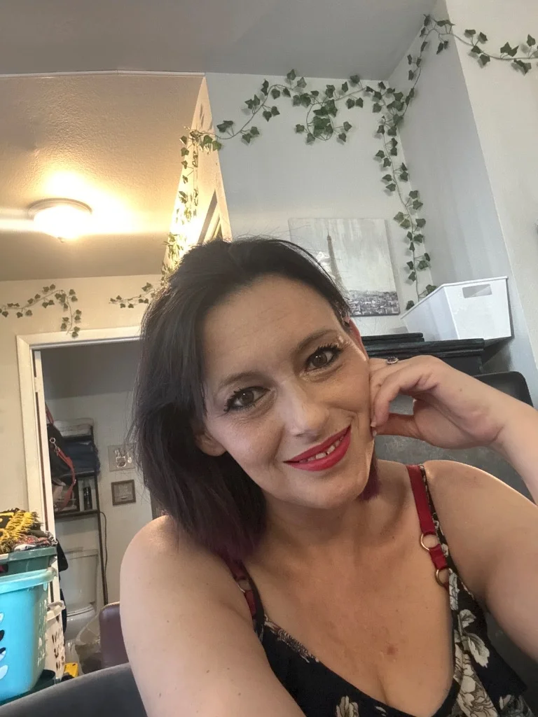 playful lady at home wanting company