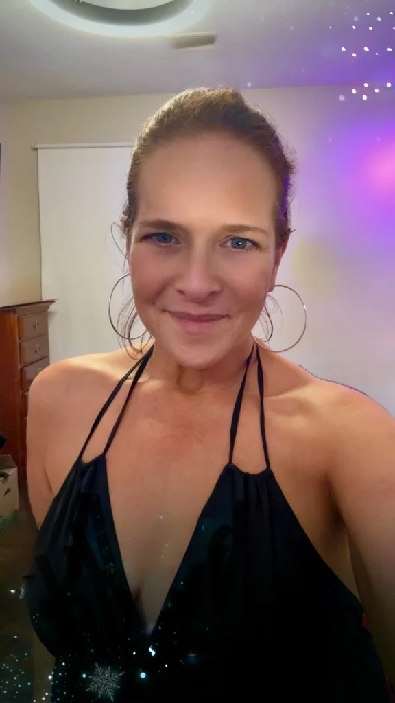 Available Now in Phoenix – Women Seeking Men photo 5