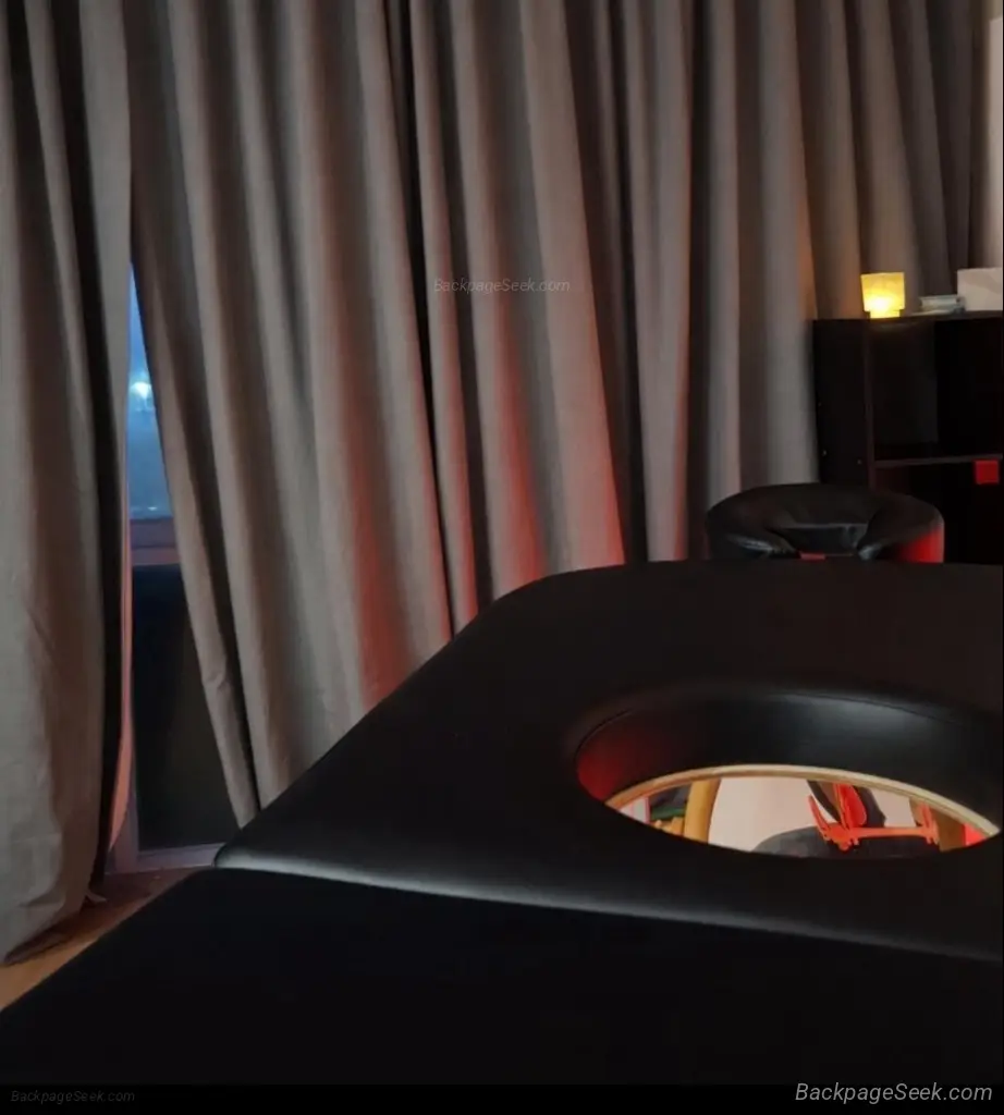 Professional Male Massage Therapist M4M Services in Phoenix – Women Seeking Men photo 3