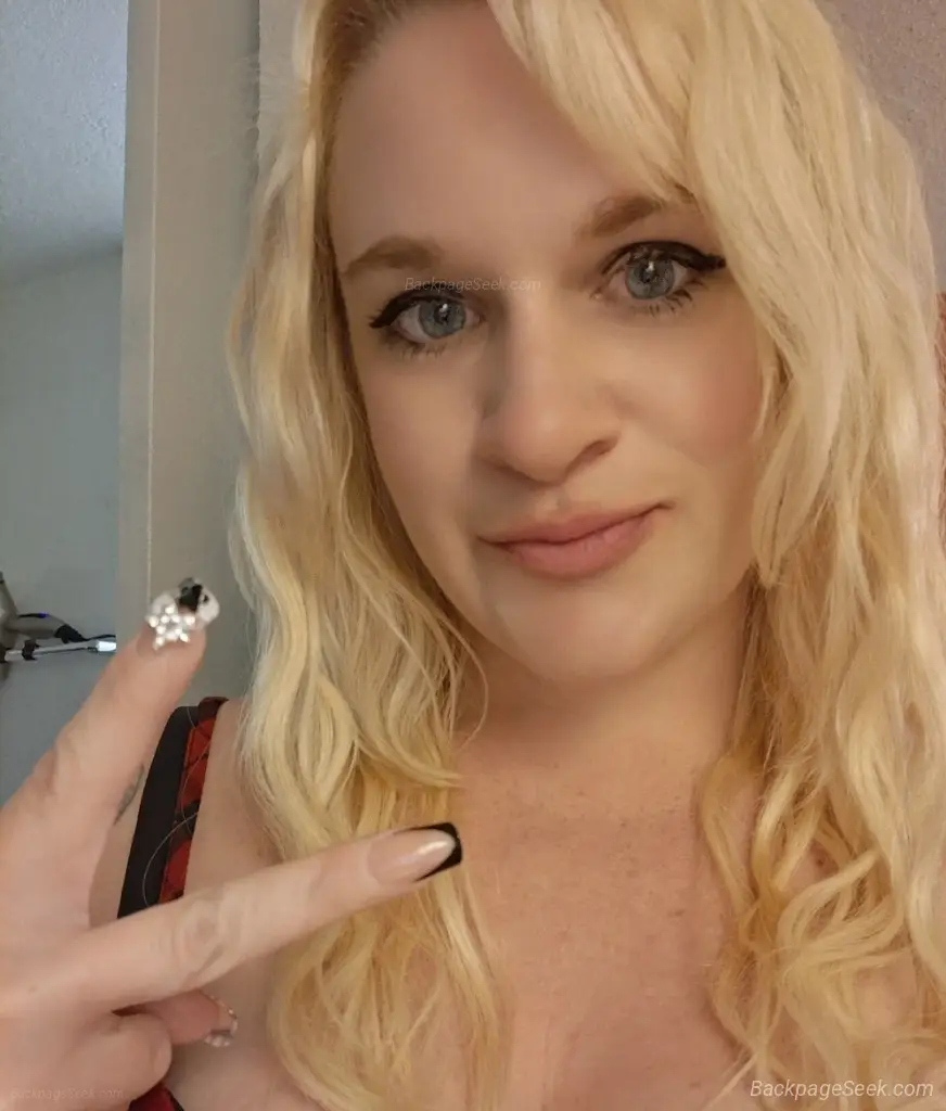 Looking for Cumpany in Phoenix – Women Seeking Men photo 2