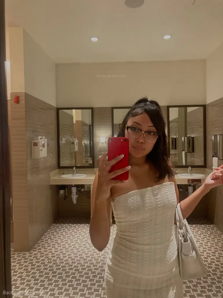 Come Treat Yourself to A Great Time Handsome Guaranteed Sati... in Phoenix – Women Seeking Men photo 2