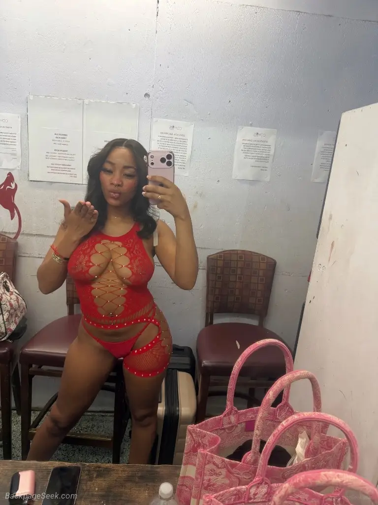 Roses Are Red This Pussy Is Pink Come Spend Your Time With A 5 Freak