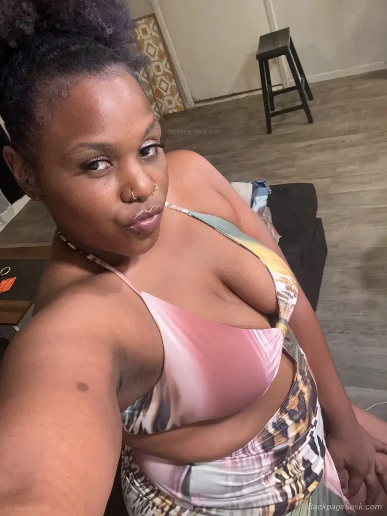 Naughty Nikki Is Back in Phoenix – Women Seeking Men photo 3