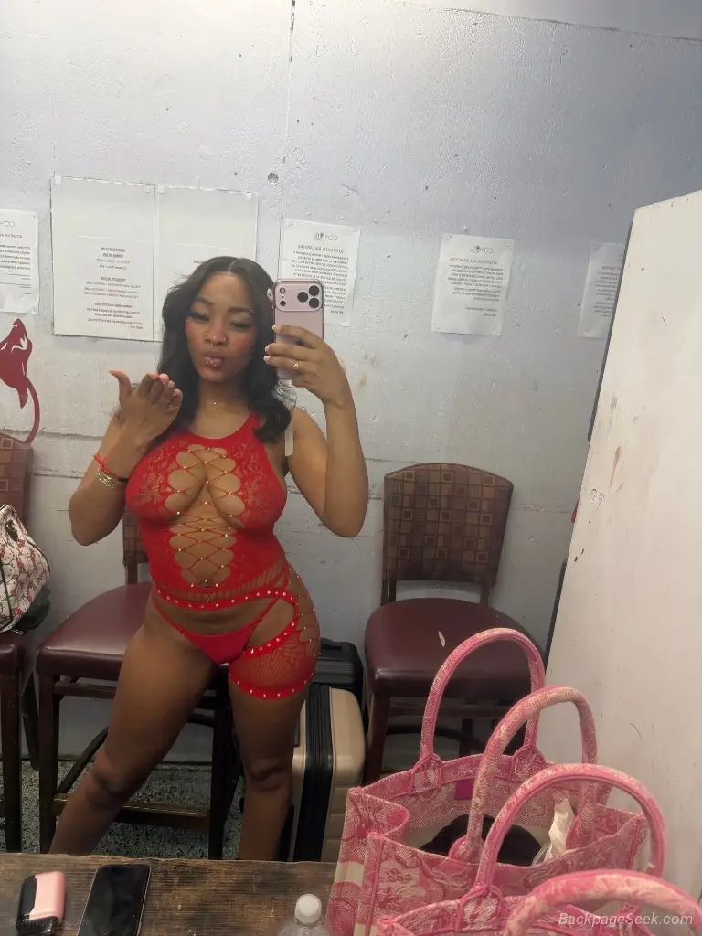 Roses Are Red This Pussy Is Pink Come Spend Your Time With A 5 Freak