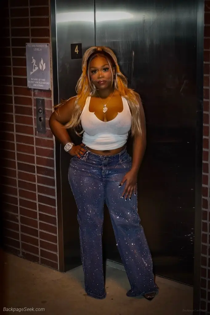 4'10 thick Ebony in Phoenix – Women Seeking Men photo 5