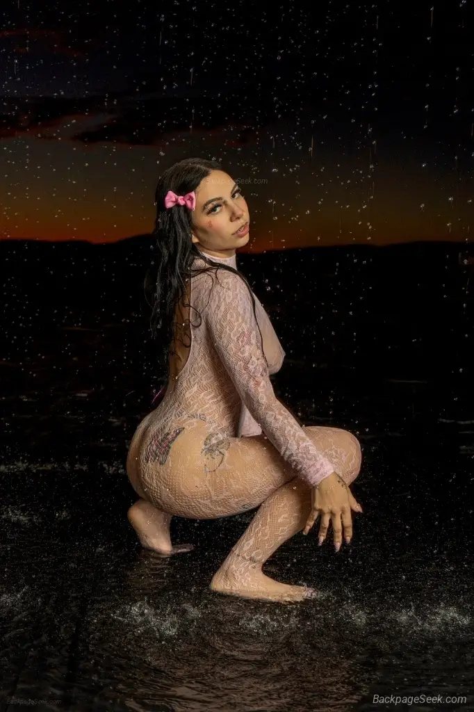 Incalls (for regulsrs only)/ Outcalls The sexiest 4'9 girl of ur dreams