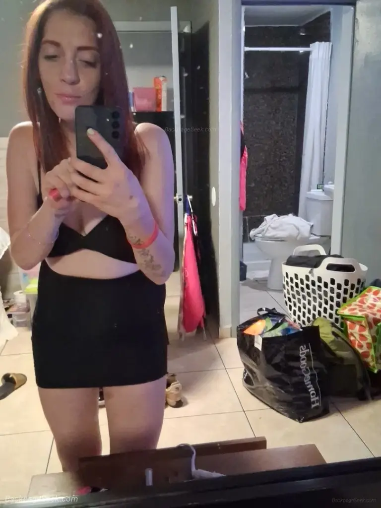hello cum and have some juciy sweet fun with me