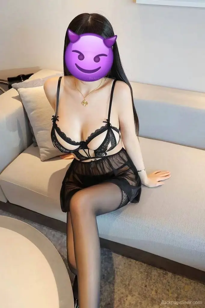 Hurry up and rub my sexy big breasts NURU in Phoenix – Women Seeking Men photo 3