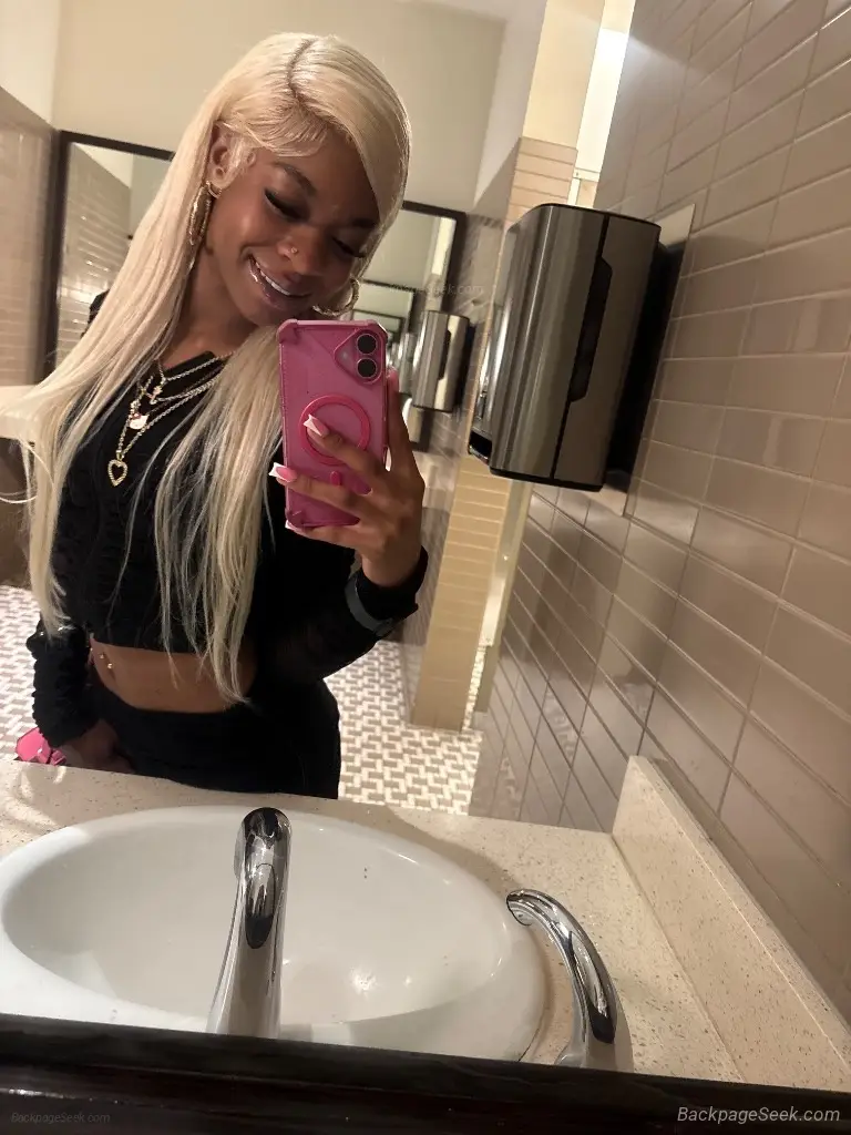 Private Personal Unforgettable in Phoenix – Women Seeking Men photo 2