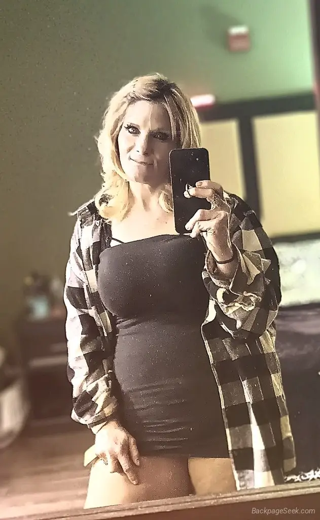 cum see me and let me make your day better in Phoenix – Women Seeking Men photo 6