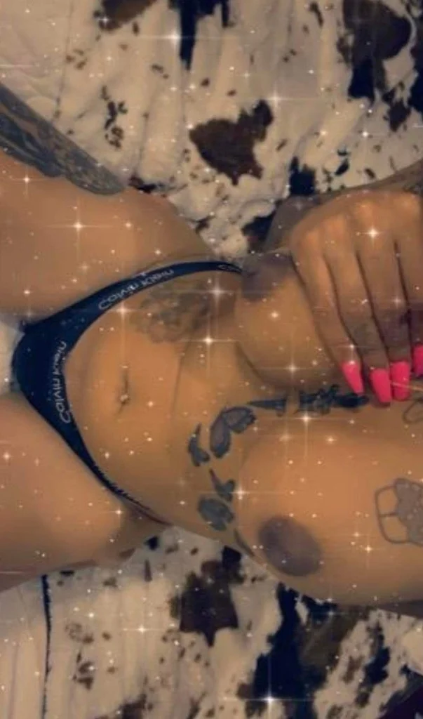 ts starr vs play incall outcall in Pittsburgh – Women Seeking Men photo 2