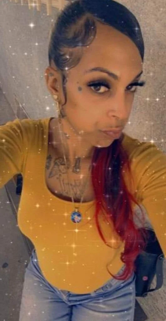 ts starr vs play incall outcall in Pittsburgh – Women Seeking Men photo 4