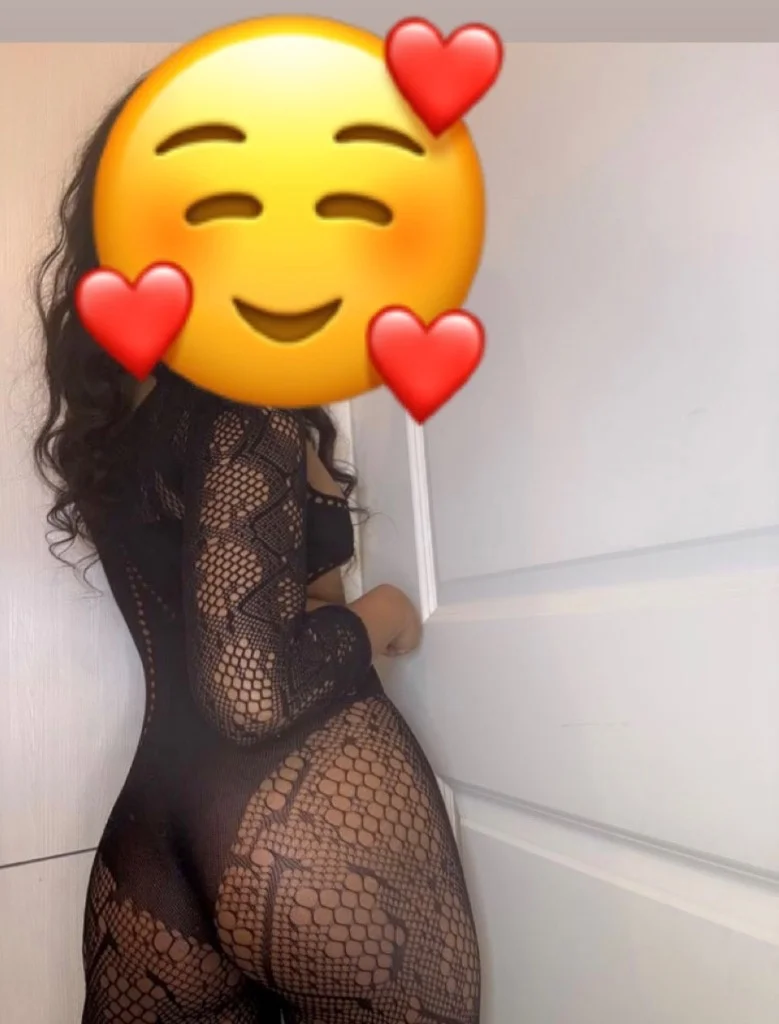 Independent gym goddess looking for fun lets meet