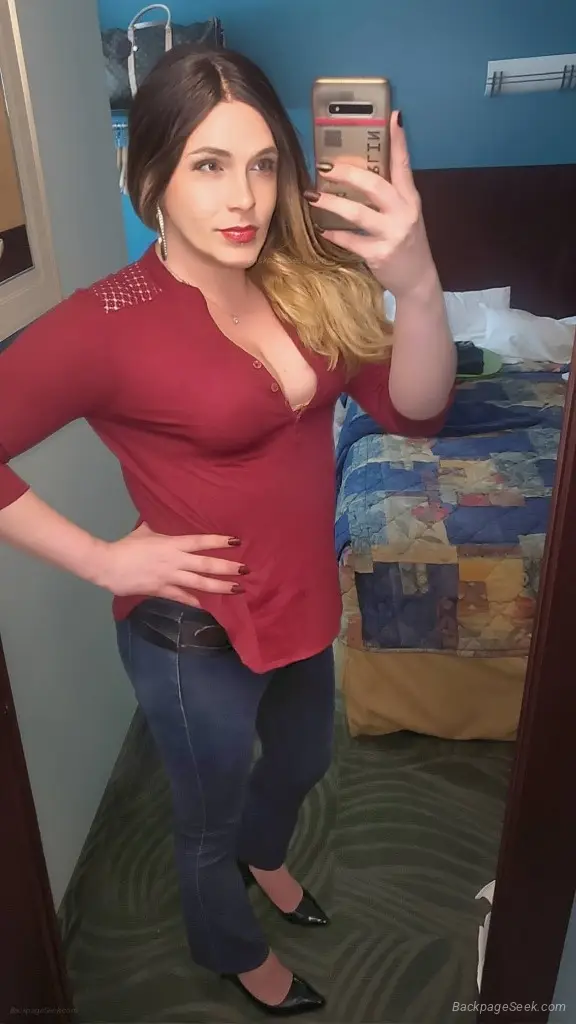 Trans Domme Leyona Rose seeking pay pigslaves in Pittsburgh – Women Seeking Men photo 3