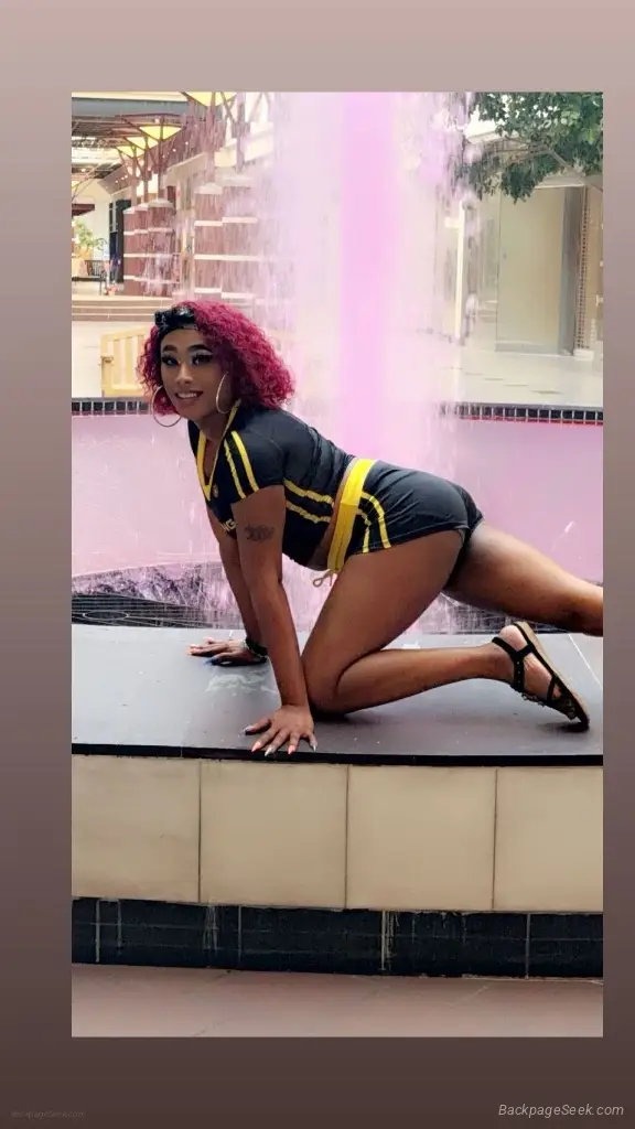 TS EL'Kalummi Kitty:BodyRubXExperience