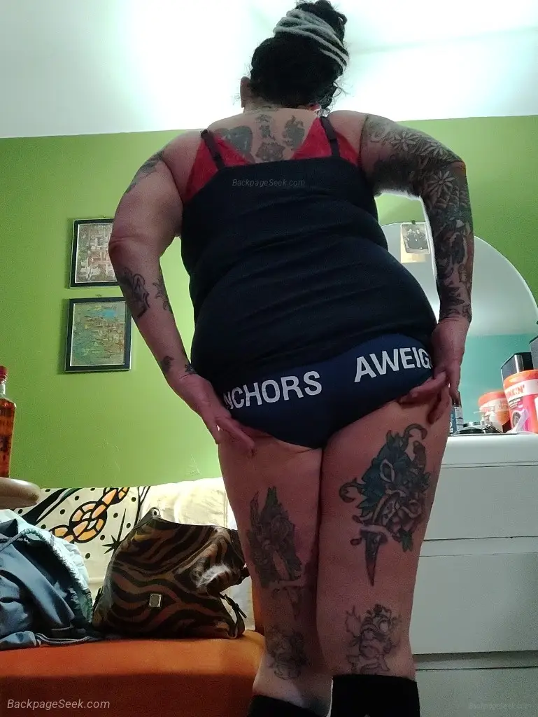 SEXY MATURE MILF IS READY TO PLAY in Pittsburgh – Women Seeking Men photo 2
