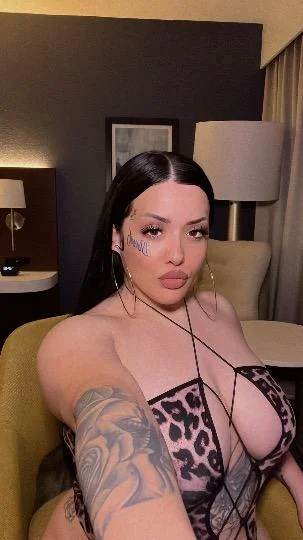 Seductive Latina Playmate