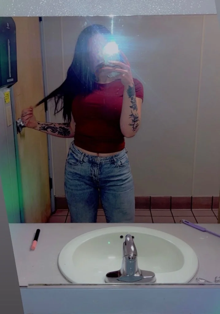 I M AVAILABLE FOR MEETUPS BOO FACETIME AVAILABLE I ALSO SELL... in Portland – Women Seeking Men photo 5