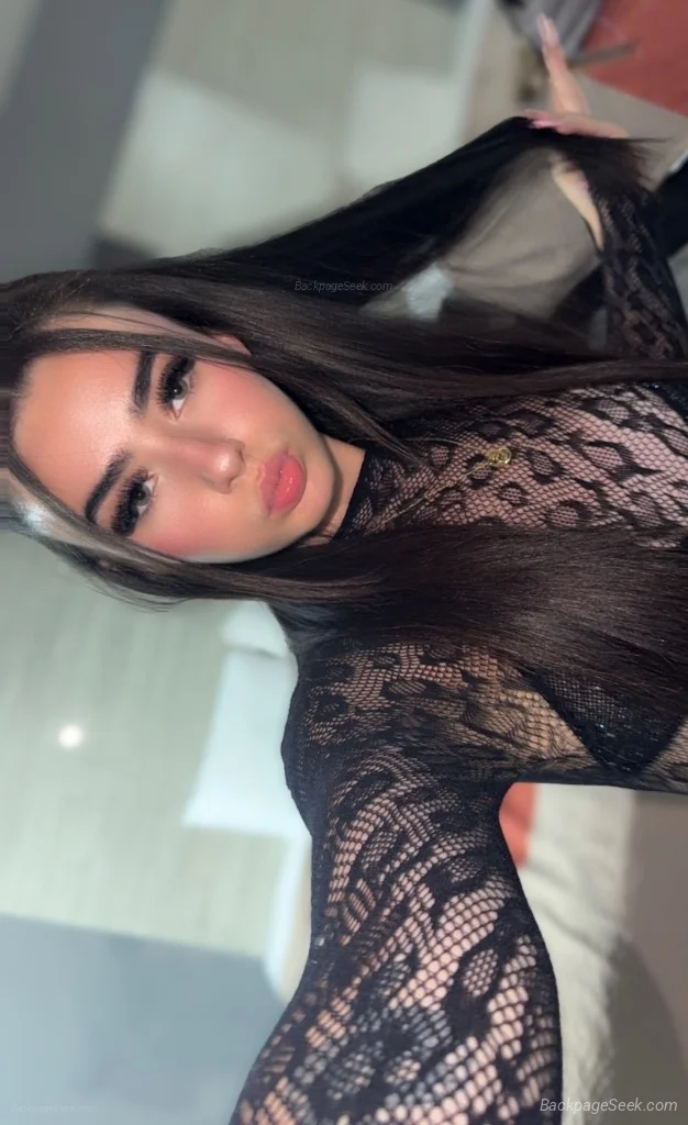Sexy SlimThick SnowBunny With Amazing Reviews in Portland – Women Seeking Men photo 6