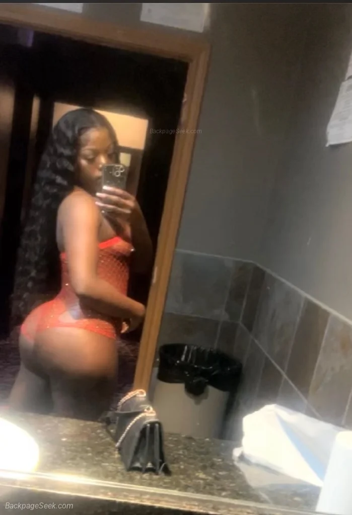 Sexy Upscale Ebony Queen in Portland – Women Seeking Men photo 3