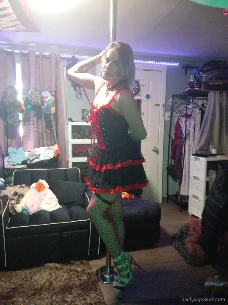alexis matrix come party with me today in Portland – Women Seeking Men photo 4