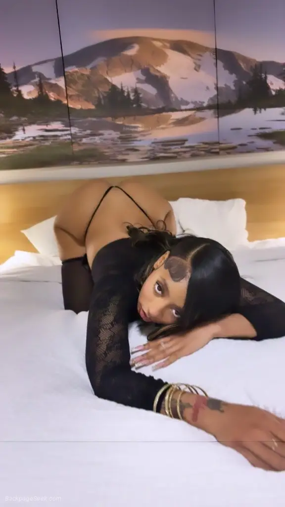 incalls and outcalls available