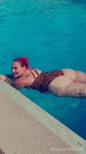 Thicc thighs N pretty eyes OF STORMXSKYY Redhead BBW SLUT in Portland – Women Seeking Men photo 4