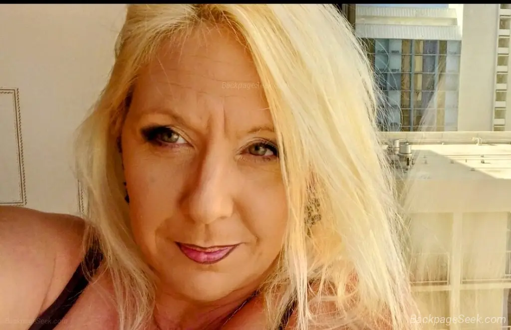 WHITTY COSMIC CHARISMATIC SEXY SINFULL STYLISH DAILY in Portland – Women Seeking Men photo 6