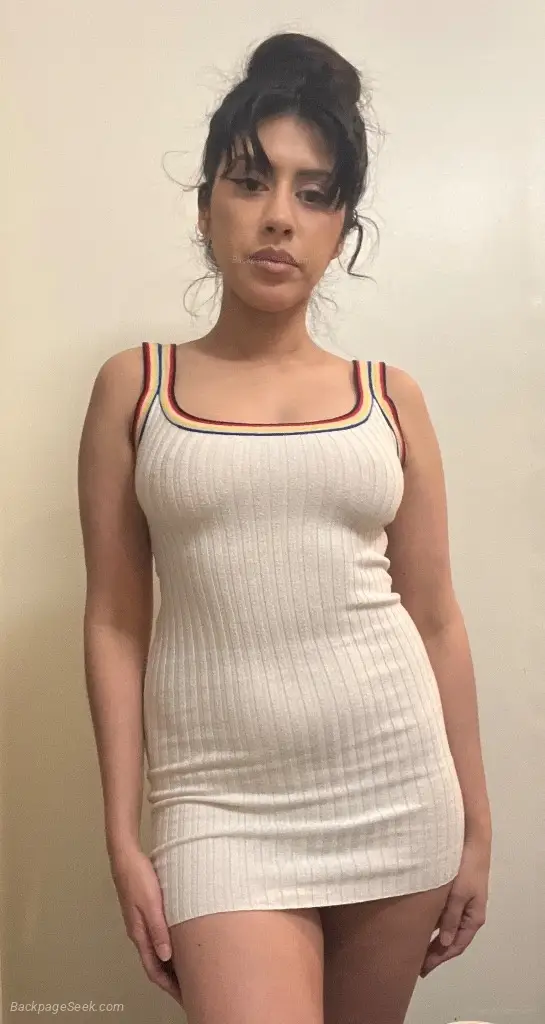Nymphette of your DREAMS in Portland – Women Seeking Men photo 2