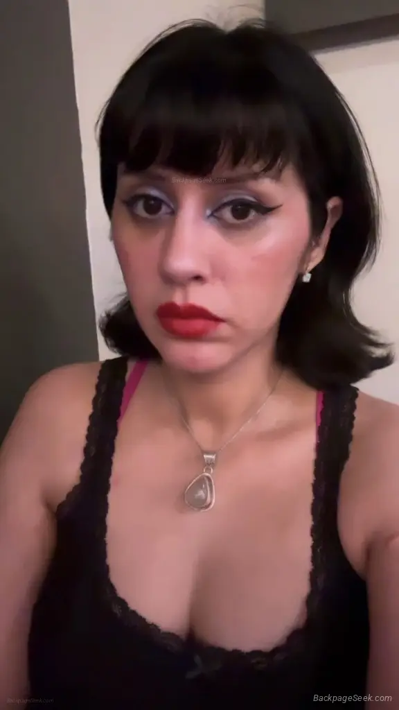 Nymphette of your DREAMS in Portland – Women Seeking Men photo 3