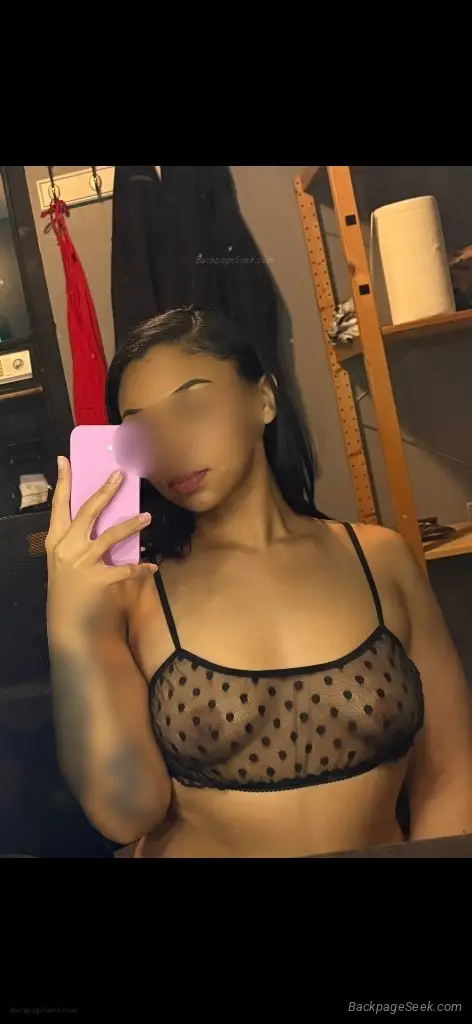 Riri Royce petite frame butterscotch skin OUTCALL Avaliable in Portland – Women Seeking Men photo 3