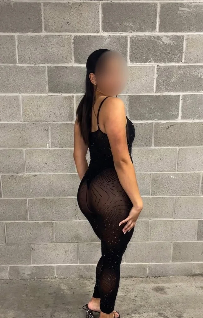 honey in Providence - Women Seeking Men