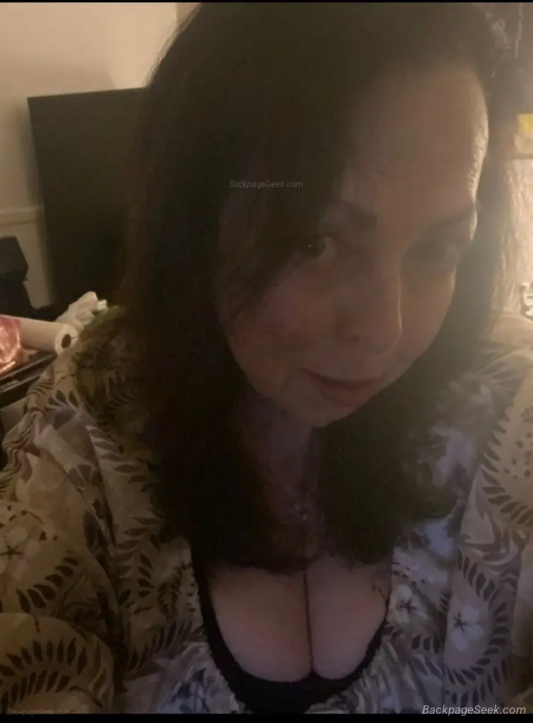 Mutual NURU sensual massage in Providence - Women Seeking Men photo 4