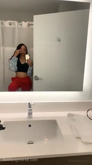 Goddess Peyton P Femdom Content Massages And Meets in Providence – Women Seeking Men photo 3