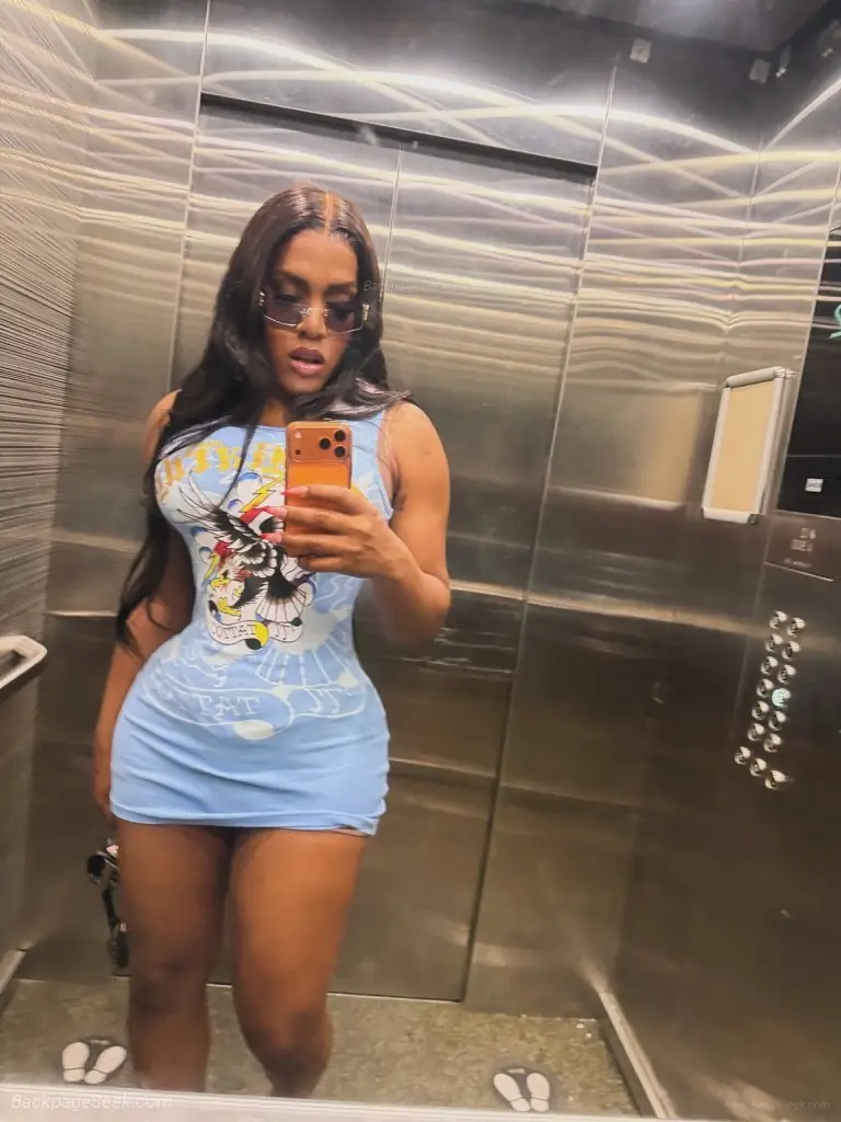 Versatile XL transsexual in your area With plenty of milk re... in Providence – Women Seeking Men photo 6