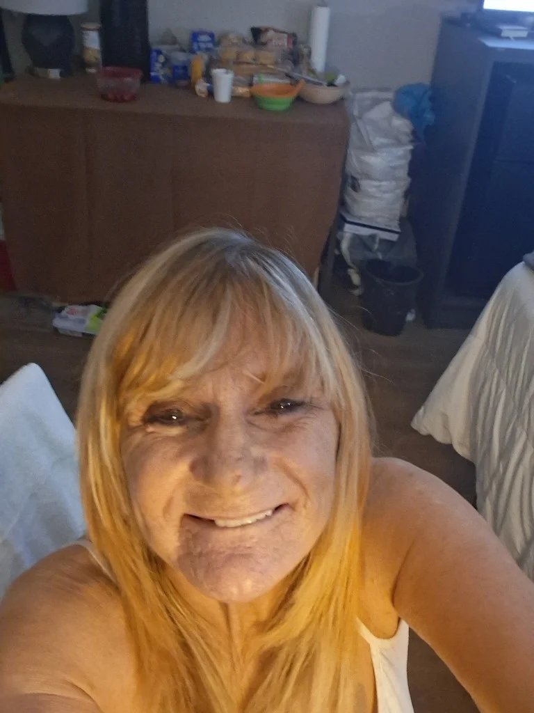 come let me help you relax after a hard day at work in Raleigh – Women Seeking Men photo 4