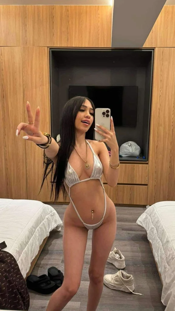 Disponible 247 para ti Sexy latina cerradita y jugosa para m... in Raleigh – Women Seeking Men photo 5