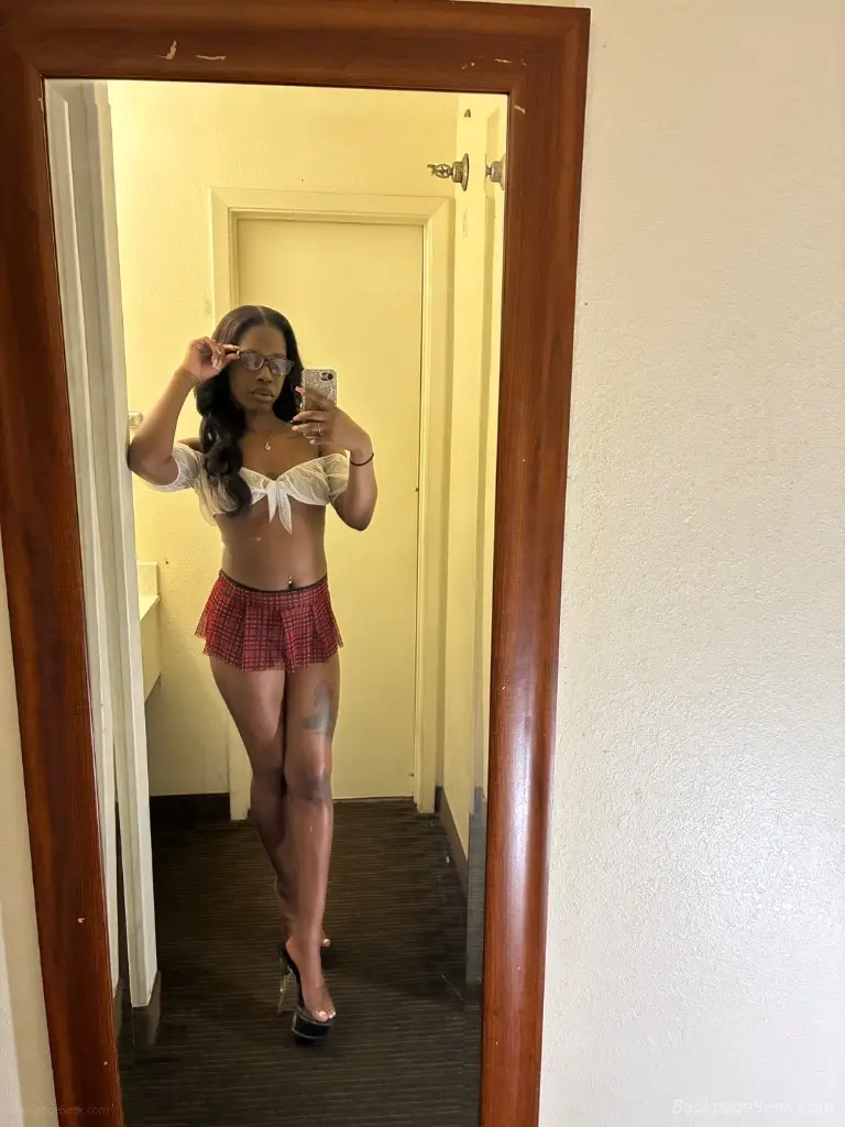 YOUR FAVORITE COMPANION IS IN TOWN in Raleigh – Women Seeking Men photo 3