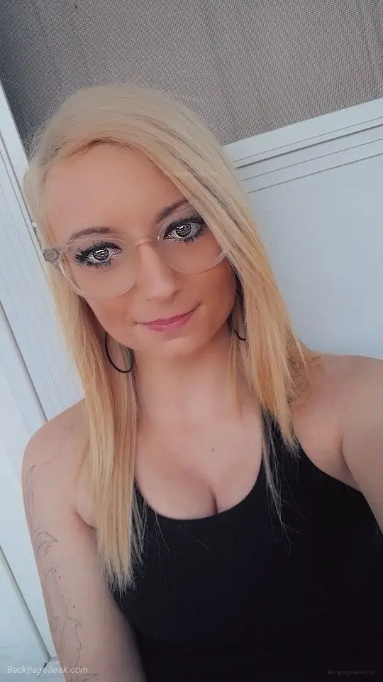 incall sweet treat that's very petite 30 in Raleigh – Women Seeking Men photo 6