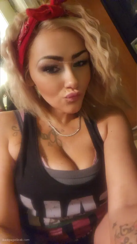 all new client specials in Reno – Women Seeking Men photo 3